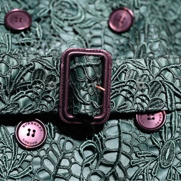 Burberry Emerald Lace Trench Coat - Picture 6 of 13
